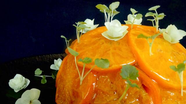Steamed clementine pudding